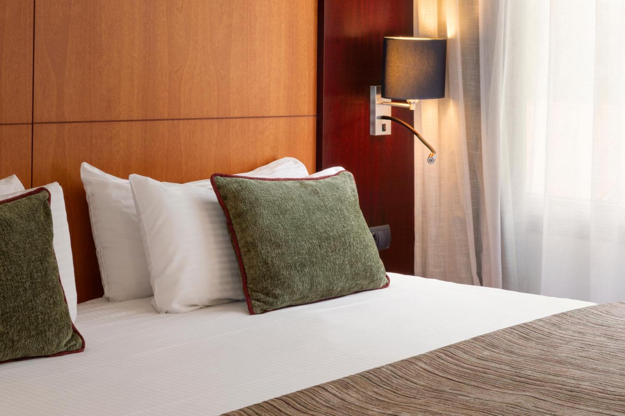 Catalonia Brussels Hotel Saint-Gilles Ngoại thất bức ảnh